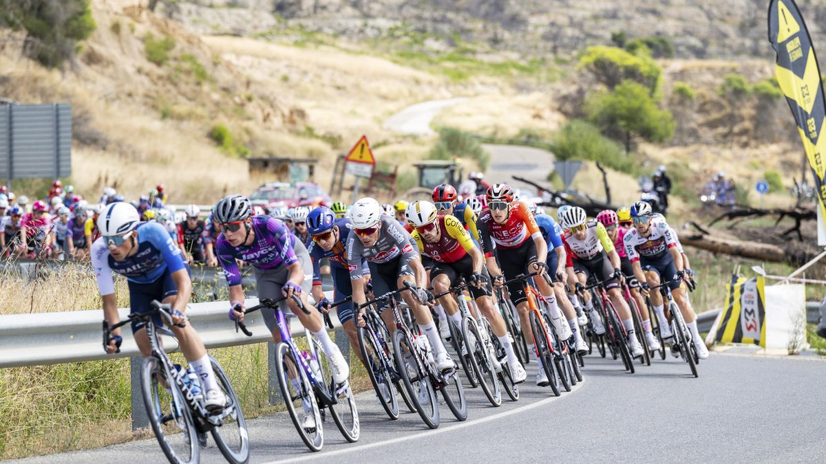 Drama na Vueltě. Propalestinští aktivisté zavinili pád Itala, další etapa může být neméně třaskavá